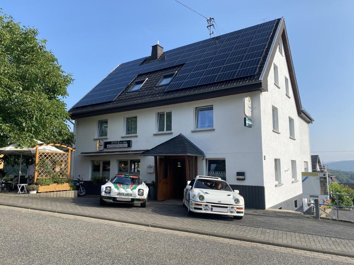 Hotel Garni Zum Adenauer Forst Wimbach Eksteriør billede