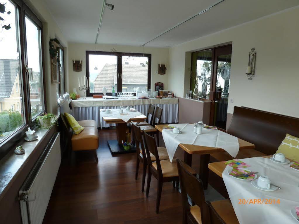 Hotel Garni Zum Adenauer Forst Wimbach Eksteriør billede