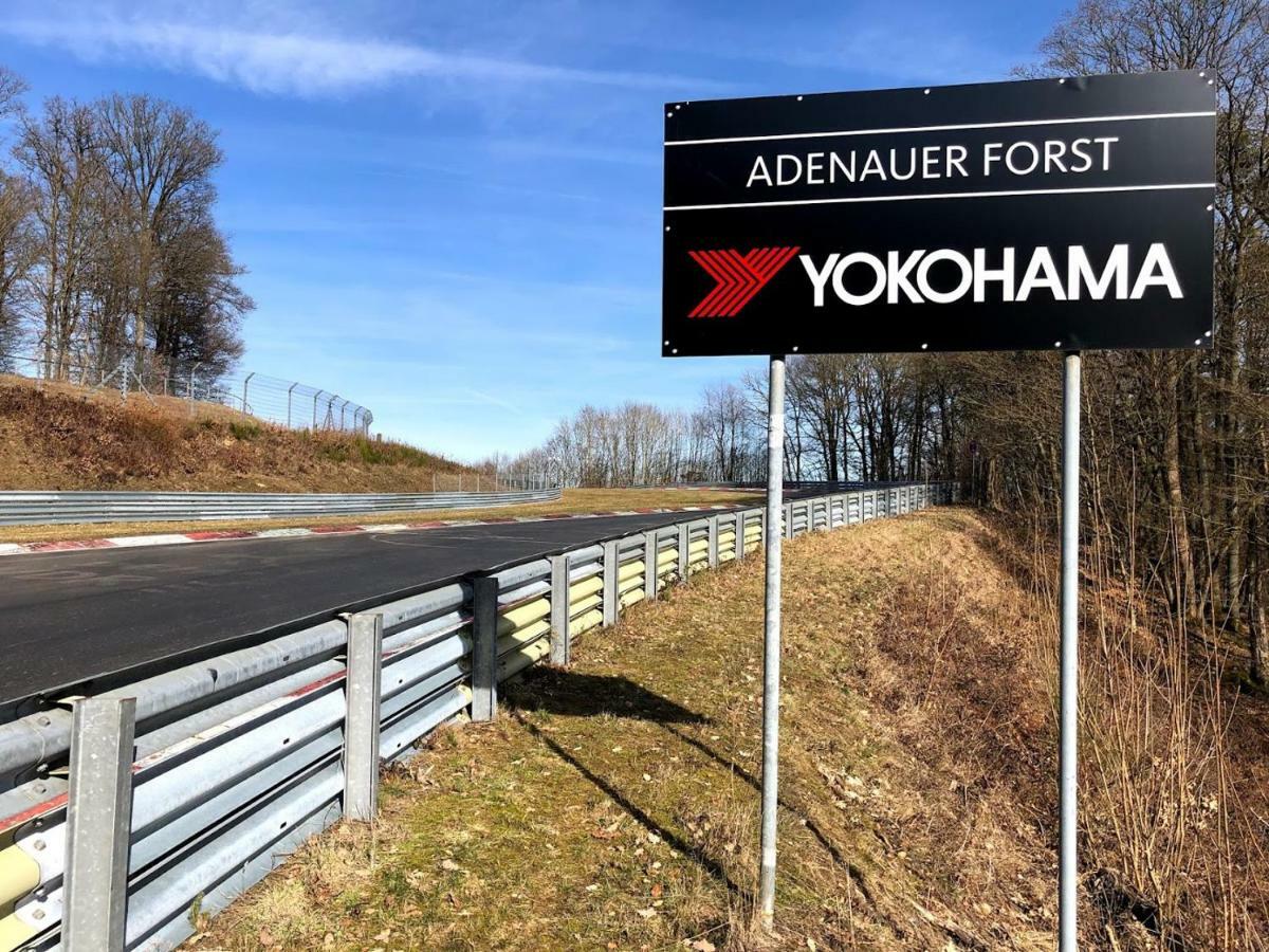 Hotel Garni Zum Adenauer Forst Wimbach Eksteriør billede