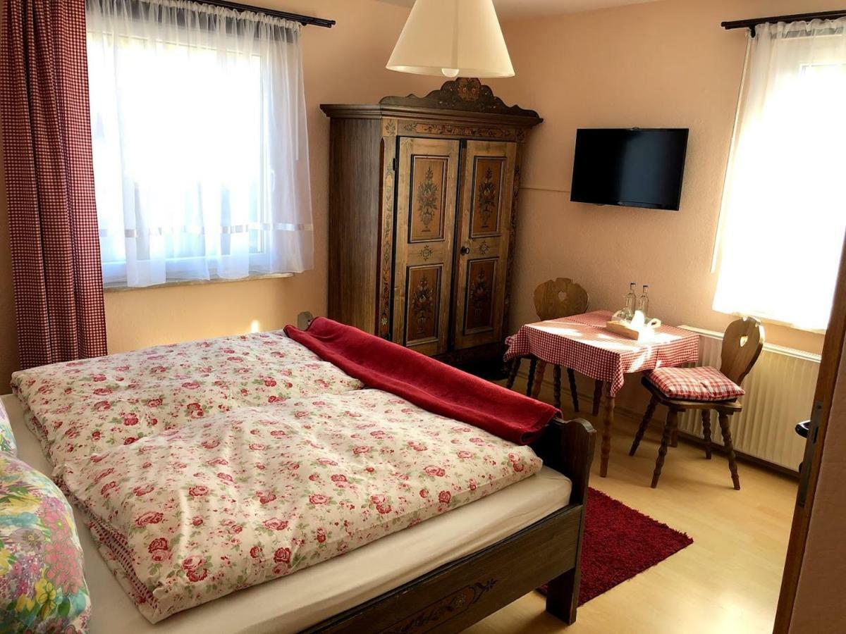 Hotel Garni Zum Adenauer Forst Wimbach Eksteriør billede