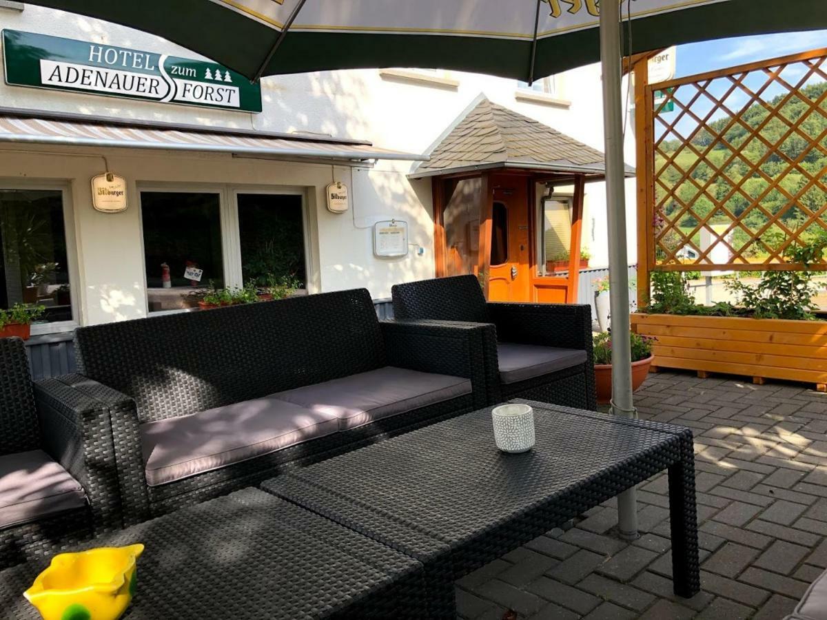 Hotel Garni Zum Adenauer Forst Wimbach Eksteriør billede